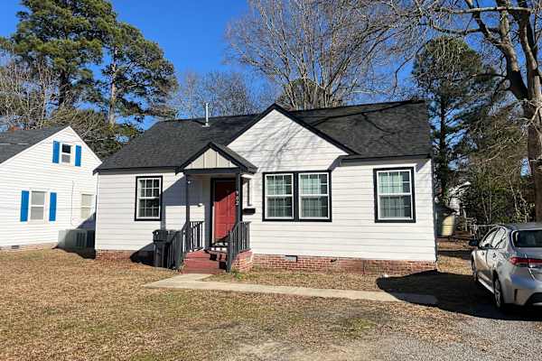 House sit in Goldsboro, NC, US