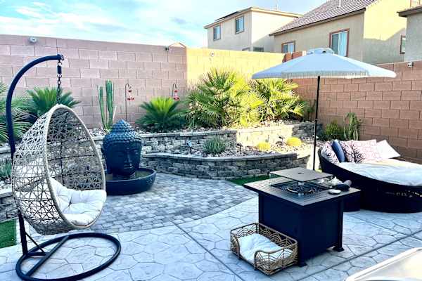 House sit in Las Vegas, NV, US