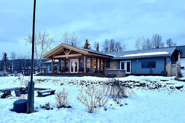 House sit in Telkwa, BC, Canada