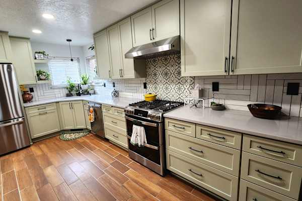 House sit in Albuquerque, NM, US