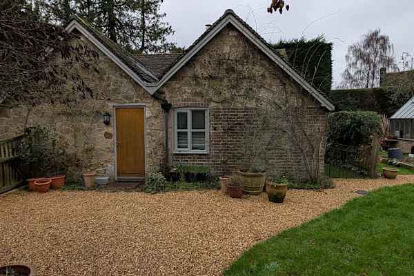 House sit in Ardingly, United Kingdom