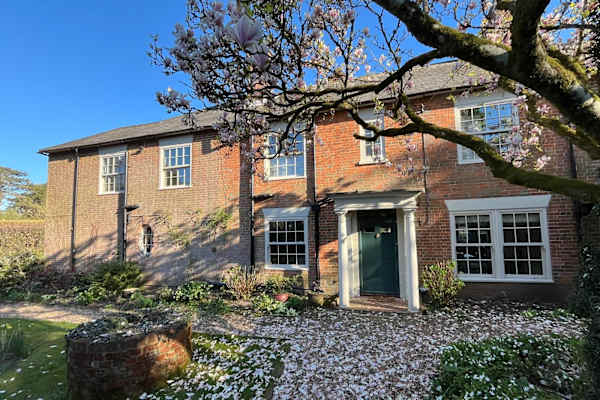 House sit in Damerham, United Kingdom