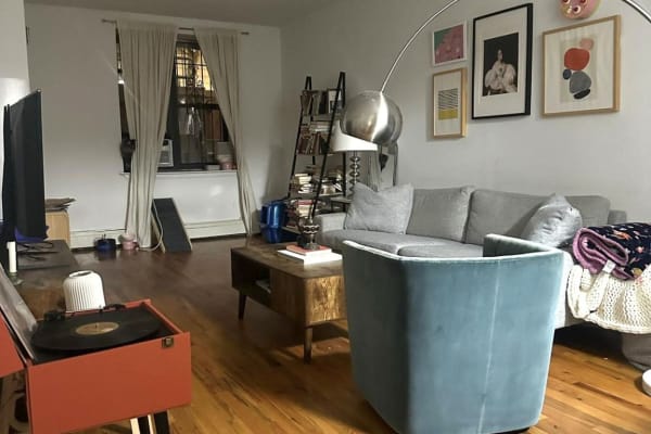 House sit in New York City, NY, US