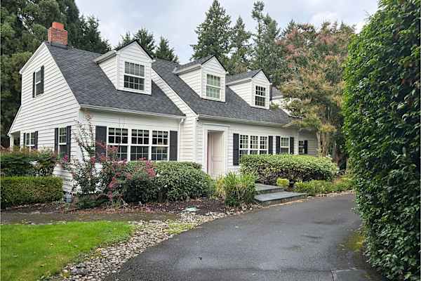House sit in Lake Oswego, OR, US