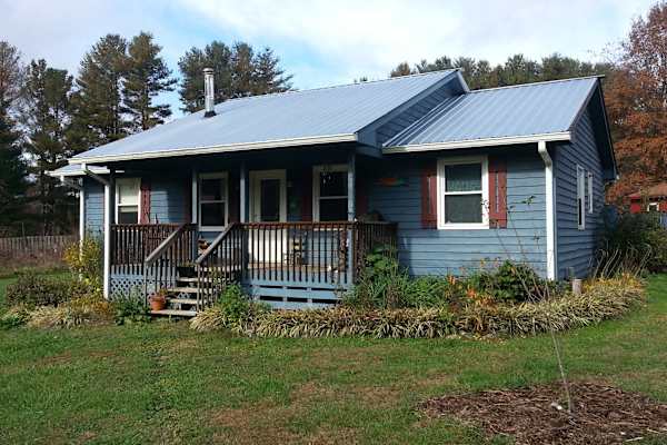 House sit in Black Mountain, NC, US