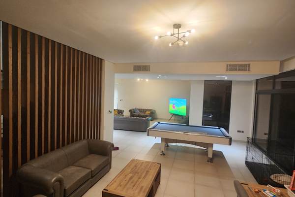 House sit in Abu Dhabi, United Arab Emirates