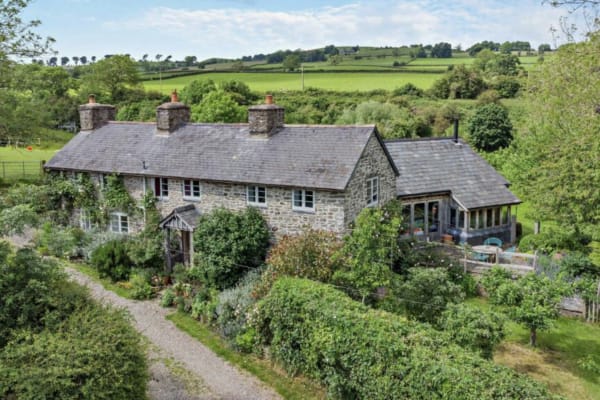 House sit in Bishop's Castle, United Kingdom