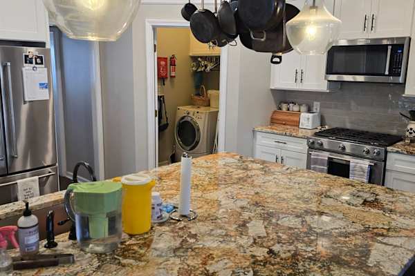 House sit in Atlanta, GA, US