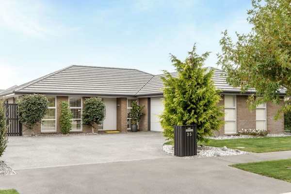 House sit in Christchurch, New Zealand