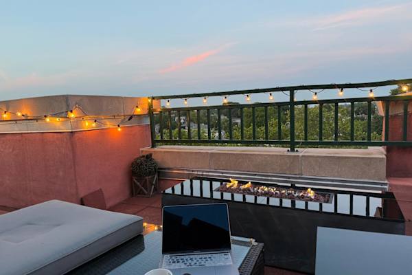 House sit in Jamaica, NY, US
