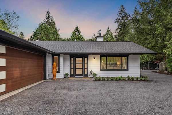 House sit in Brookswood, BC, Canada