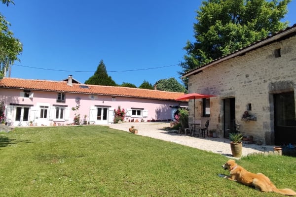 House sit in Ruffec, France