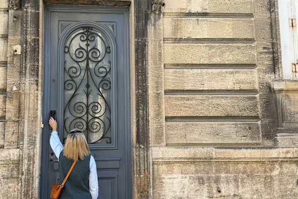 House sit in Bordeaux, France