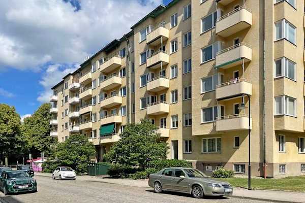 House sit in Stockholm, Sweden