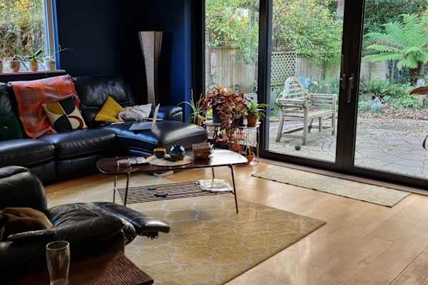 House sit in Tadley, United Kingdom