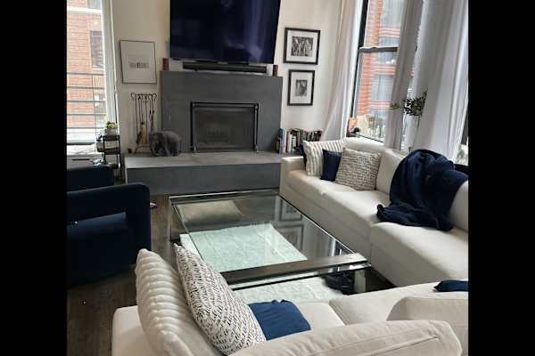 House sit in New York City, NY, US