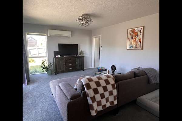 House sit in Christchurch, New Zealand