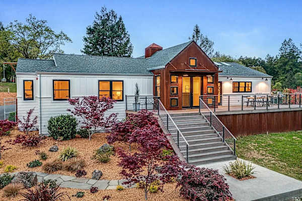 House sit in Sebastopol, CA, US