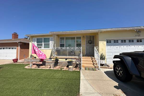 House sit in San Diego, CA, US