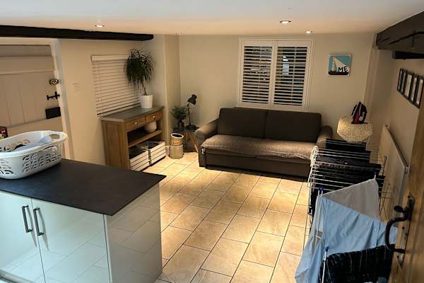 House sit in Kentisbeare, United Kingdom