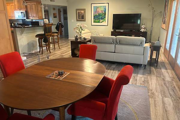 House sit in Scottsdale, AZ, US