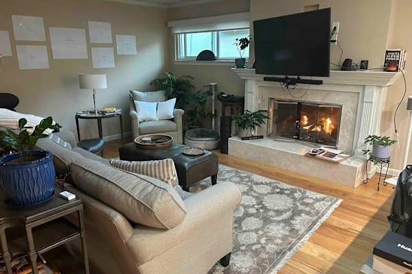 House sit in San Carlos, CA, US