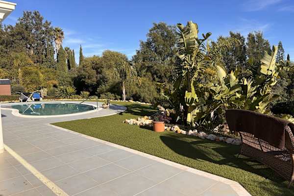 House sit in Lagos, Portugal