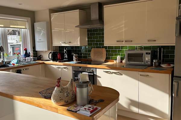 House sit in Cheltenham, United Kingdom