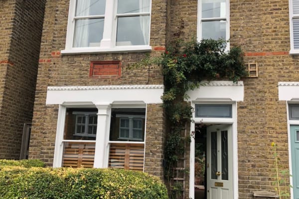 House sit in South Wimbledon, United Kingdom