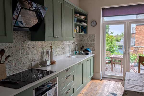 House sit in Derby, United Kingdom