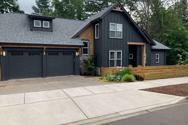 House sit in McMinnville, OR, US