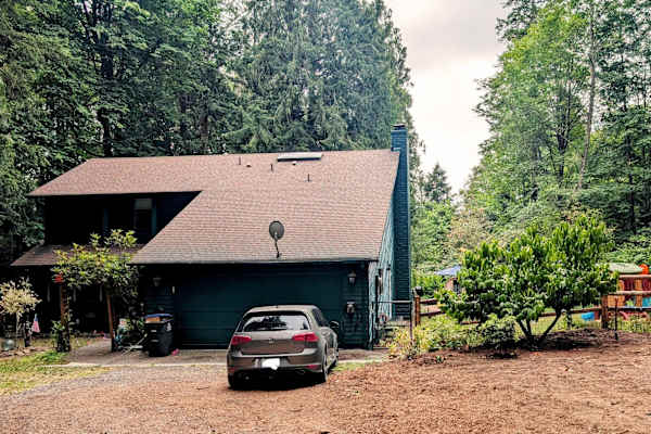 House sit in Bainbridge Island, WA, US