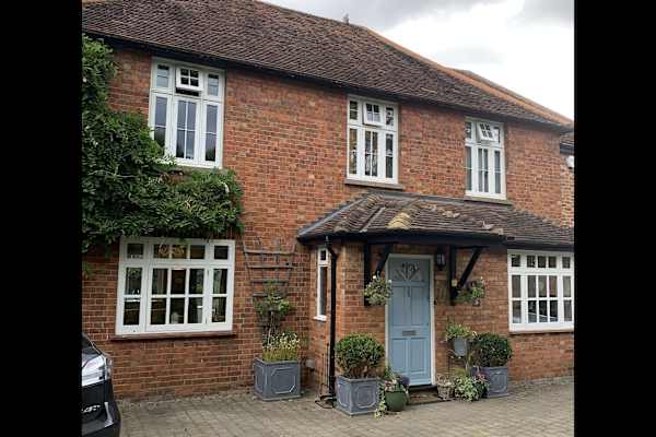 House sit in Henley on Thames, United Kingdom