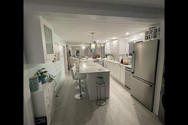 House sit in Westerly, RI, US