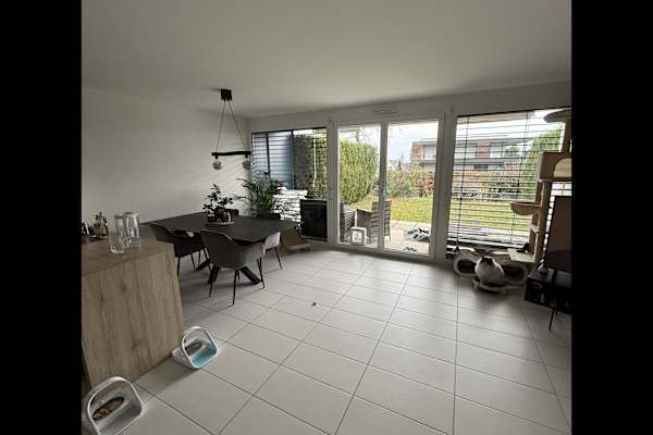 House sit in Nyon, Switzerland