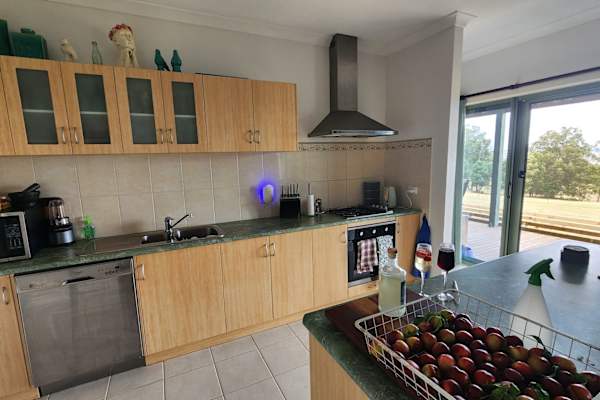 House sit in Mansfield, VIC, Australia
