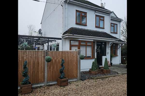 House sit in Basildon, United Kingdom