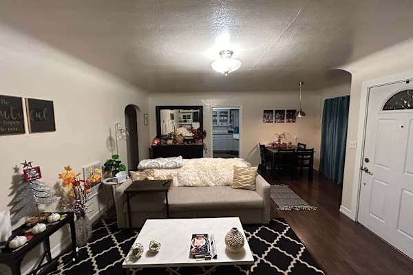 House sit in Eugene, OR, US