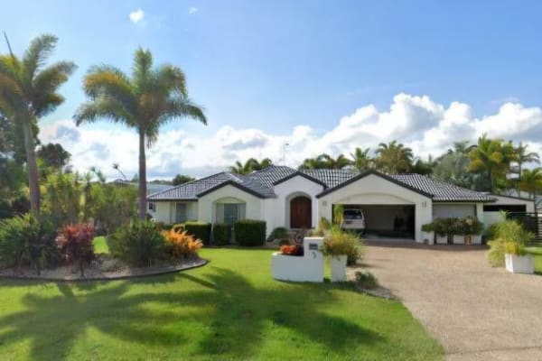 House sit in Noosa Heads, QLD, Australia