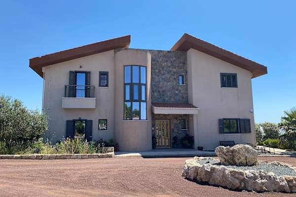 House sit in Paphos, Cyprus