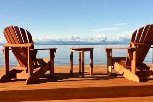 House sit in Black Creek, BC, Canada