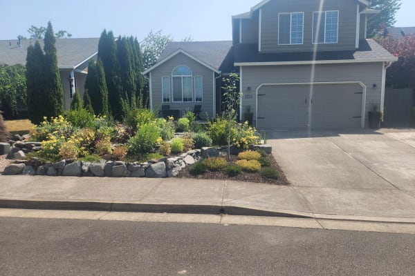 House sit in McMinnville, OR, US