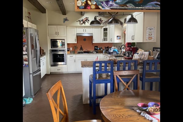 House sit in Albuquerque, NM, US