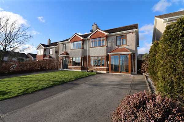 House sit in Carrigaline, Ireland