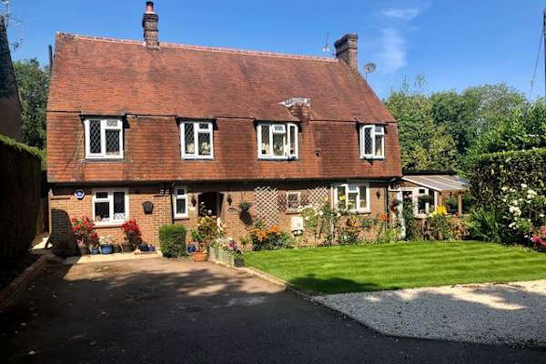 House sit in High Wycombe, United Kingdom