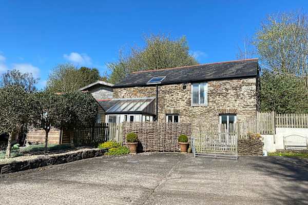 House sit in South Brent, United Kingdom