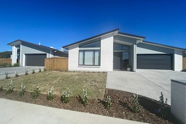 House sit in Paraparaumu, New Zealand