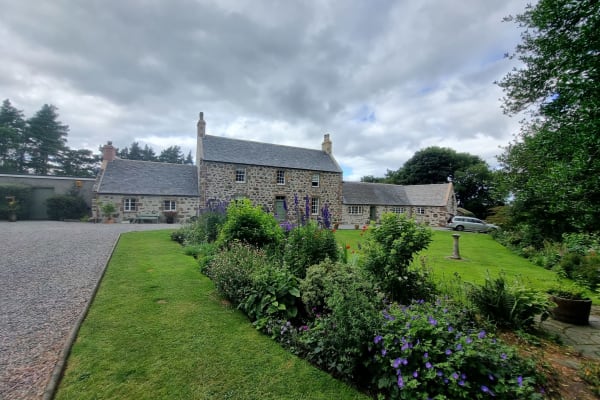 House sit in Inverness, United Kingdom