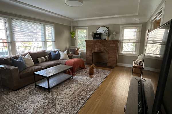 House sit in East Sacramento, CA, US