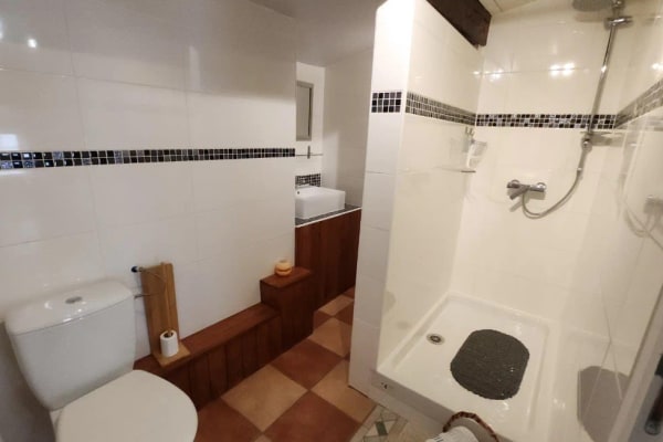 House sit in Ginoles, France